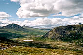 Parco Jotunheimen, Norvegia. Il pianoro di Gjendesheim visto dalla salita al Veslefjellet. 